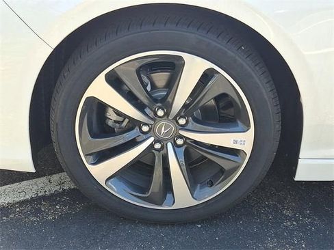 Certified 2025 Acura TLX w/ Technology Package image 30