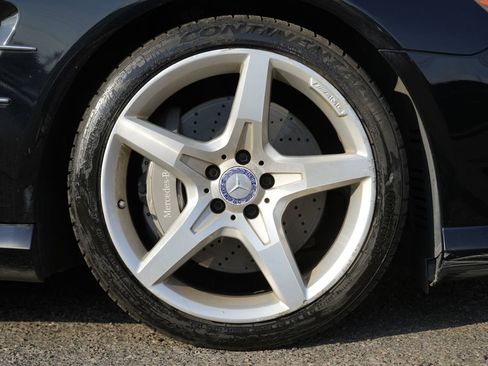 Used 2014 Mercedes-Benz SL 550 image 6