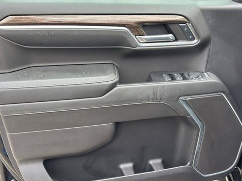 Certified 2024 Chevrolet Silverado 1500 RST AWD/4WD image 15