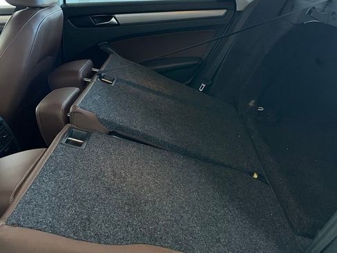 Used 2021 Volkswagen Passat 2.0T SE image 24