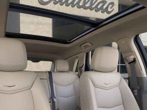 New 2025 Cadillac XT5 Premium Luxury image 24