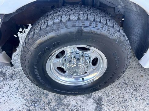 Used 2000 Ford Excursion Limited image 31