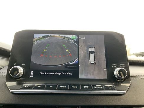 Used 2023 Mitsubishi Outlander SE image 24