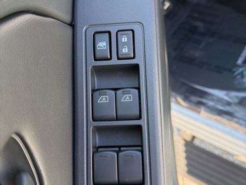 New 2026 Nissan Frontier SV AWD/4WD image 19