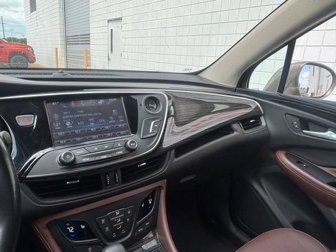 Used 2017 Buick Envision Essence image 16