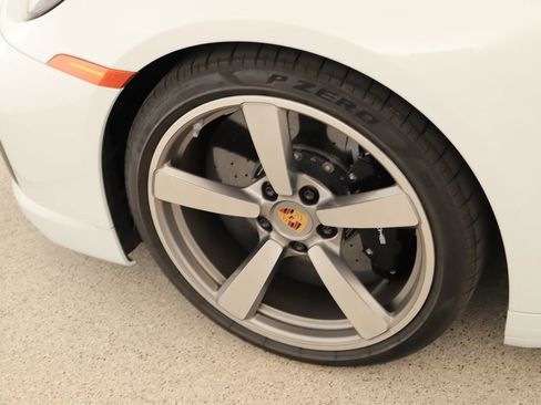 Used 2022 Porsche 911 Turbo S AWD/4WD image 40