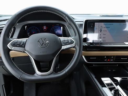 New 2026 Volkswagen Atlas Cross Sport SE image 20