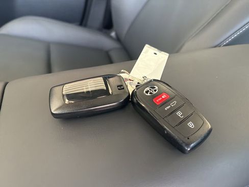 Used 2024 Toyota Crown Limited w/ Advanced Technology Package image 19