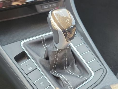 Used 2025 Volkswagen Jetta S FWD image 31