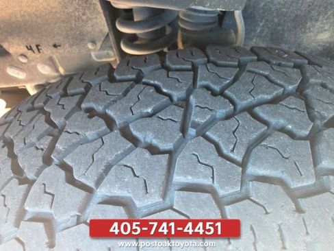 Used 2013 Toyota Tacoma PreRunner RWD image 28