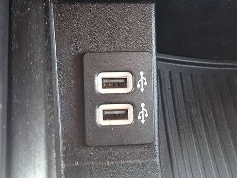 Used 2019 Ford F150 XL w/ Equipment Group 101A Mid AWD/4WD image 26