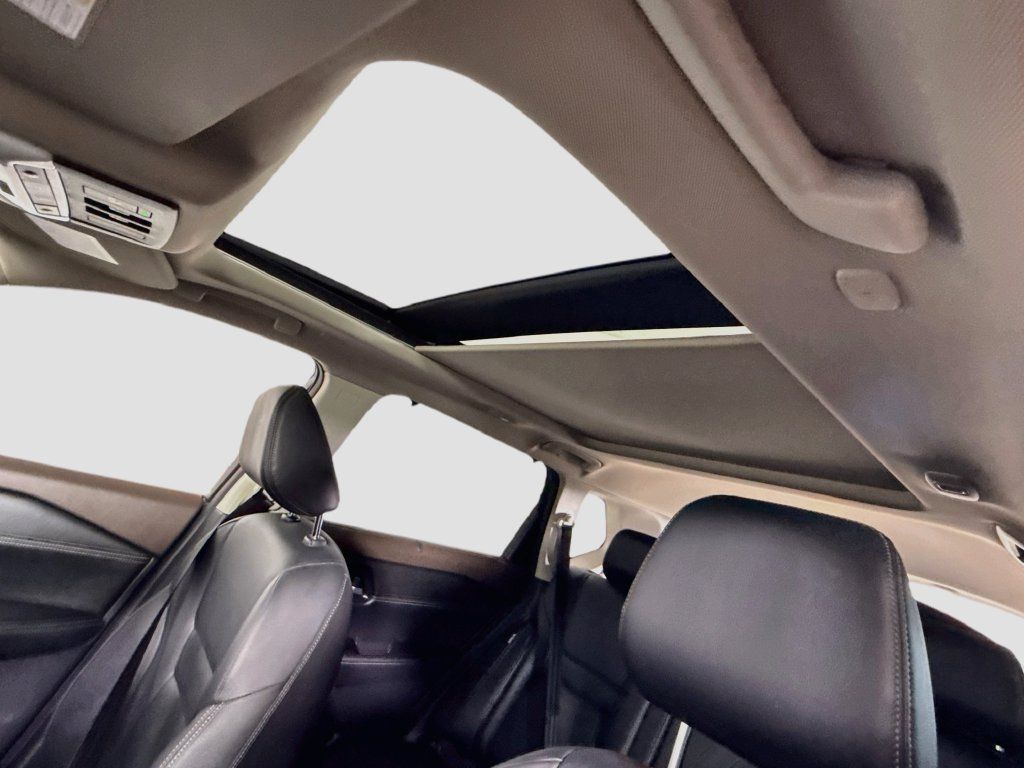Certified 2023 Nissan Rogue SL w/ SL Premium Package AWD/4WD image 12