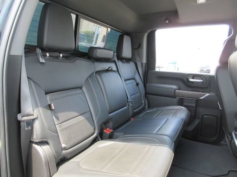 Used 2022 GMC Sierra 2500 Denali AWD/4WD image 26