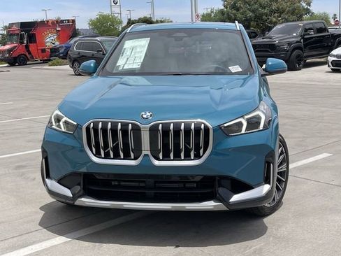 Used 2025 BMW X1 xDrive28i w/ Convenience Package AWD/4WD image 3