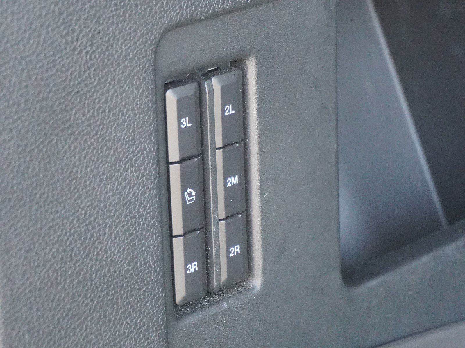 Used 2021 Ford Expedition Max Platinum AWD/4WD image 14