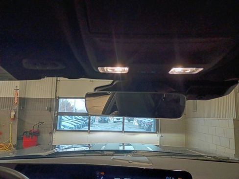 Used 2024 Ford Mustang GT Premium image 17