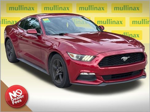 Used 2017 Ford Mustang Coupe RWD image 1