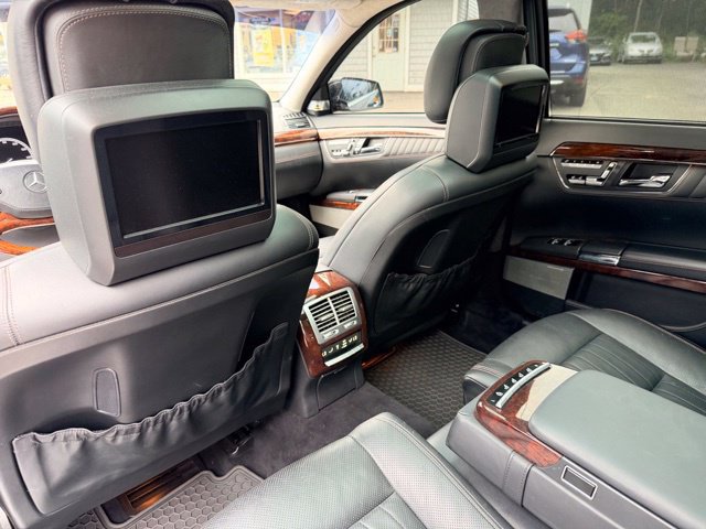 Used 2011 Mercedes-Benz S 600 image 46