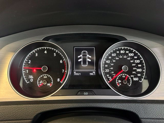 Used 2017 Volkswagen Golf SE FWD image 14