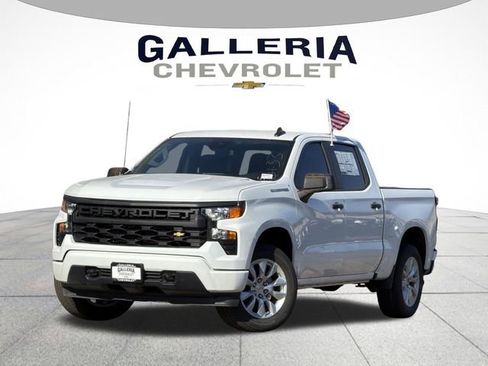New 2026 Chevrolet Silverado 1500 Custom image 1