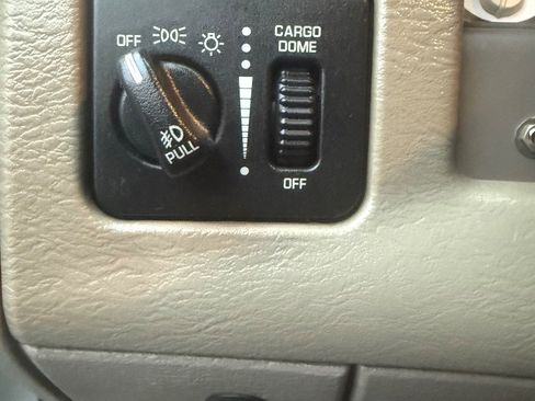 Used 2004 Dodge Ram 3500 Truck SLT w/ Trailer Tow Group image 12