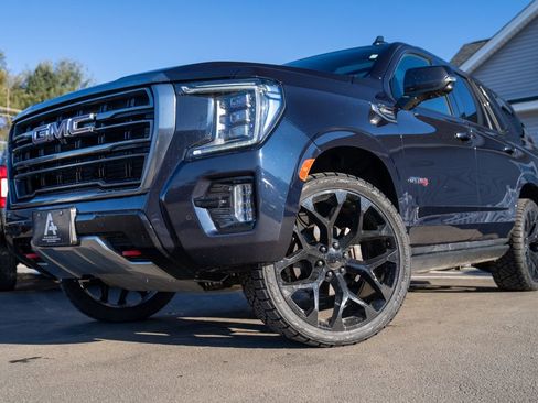 Used 2021 GMC Yukon AT4 w/ AT4 Premium Package image 1
