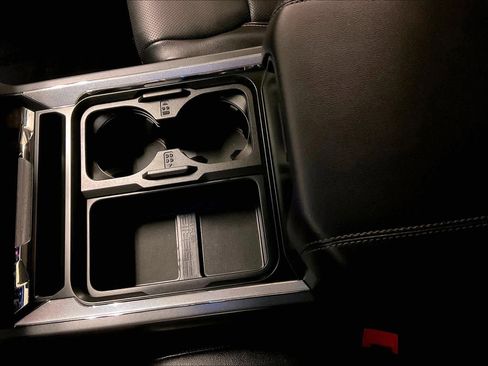 Used 2024 Ford F250 Lariat w/ Lariat Ultimate Package image 15