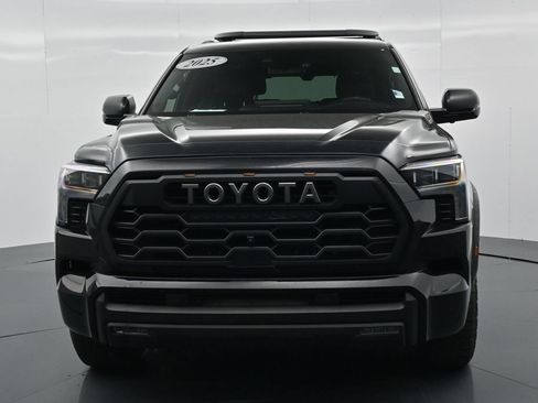 Used 2025 Toyota Sequoia TRD Pro AWD/4WD image 10