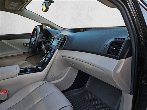 Used 2014 Toyota Venza XLE w/ Tow Prep Package AWD/4WD image 18