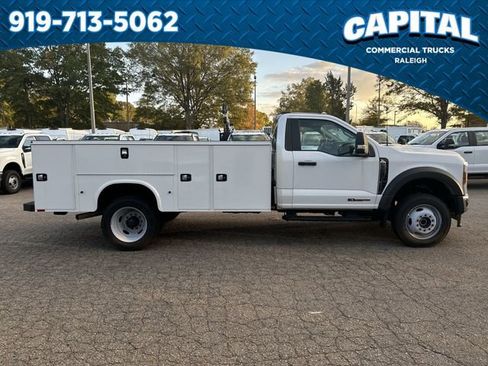 New 2024 Ford F550 4x4 Regular Cab Super Duty image 9