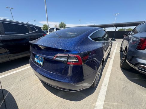 Used 2018 Tesla Model 3 Long Range RWD image 4