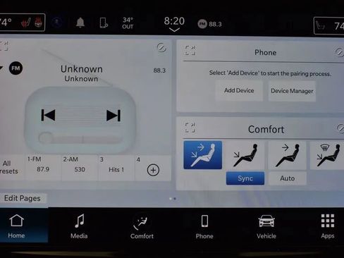 Used 2024 Chrysler Pacifica Touring-L image 30