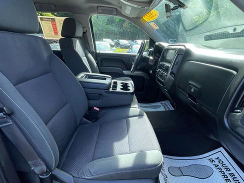 Used 2017 Chevrolet Silverado 1500 LT w/ All Star Edition AWD/4WD image 28