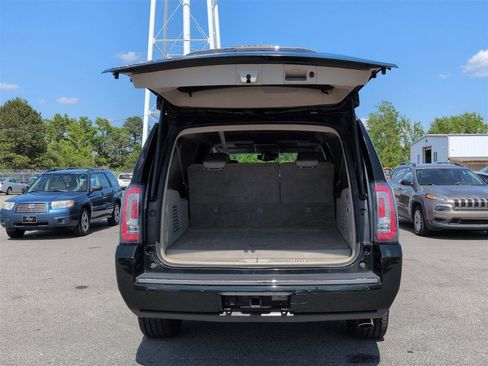 Used 2016 GMC Yukon XL Denali w/ Open Road Package AWD/4WD image 34