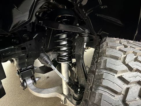 Used 2025 RAM 1500 Laramie w/ Sport Appearance Package image 14