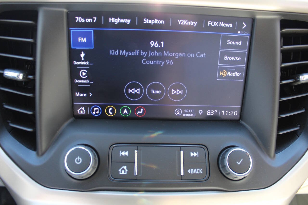 Used 2021 GMC Acadia Denali w/ Denali Technology Package AWD/4WD image 13