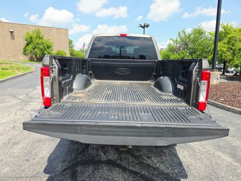 Used 2015 Ford F250 XL w/ Power Equipment Group AWD/4WD image 6