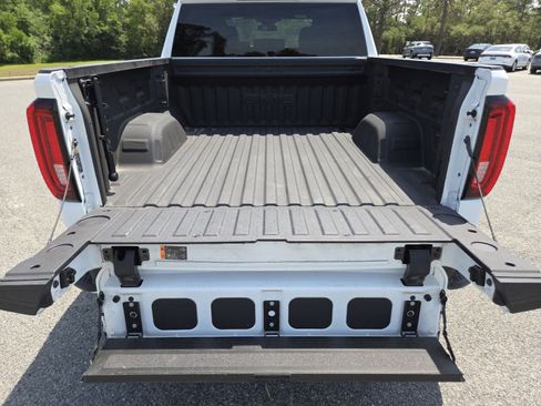 Used 2025 GMC Sierra 1500 AT4 AWD/4WD image 24