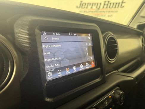 Used 2021 Jeep Wrangler Unlimited Sport AWD/4WD image 24
