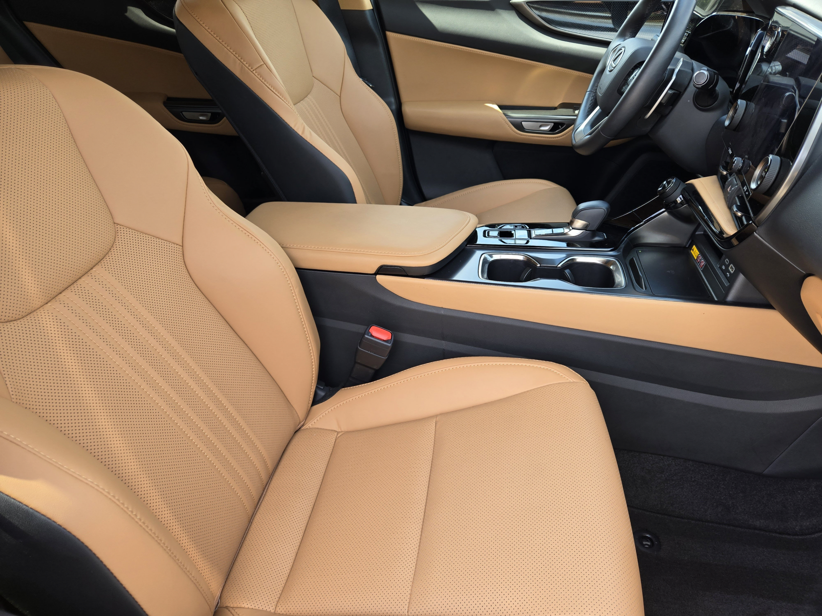 Certified 2026 Lexus NX 350 AWD w/ Cold Area Package image 10