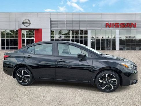 Certified 2025 Nissan Versa SR w/ Trunk Package FWD image 11