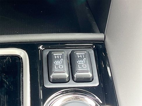 New 2025 Mitsubishi Eclipse Cross LE image 19