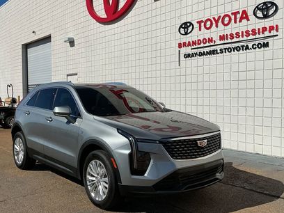 Used 2024 Cadillac XT4 Luxury w/ Cold Weather Package