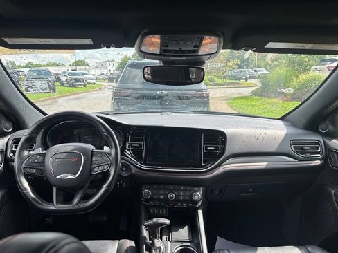 Used 2025 Dodge Durango GT AWD/4WD image 5