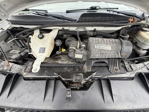 Used 2015 Chevrolet Express 3500 Extended w/ Smoker's Package image 15