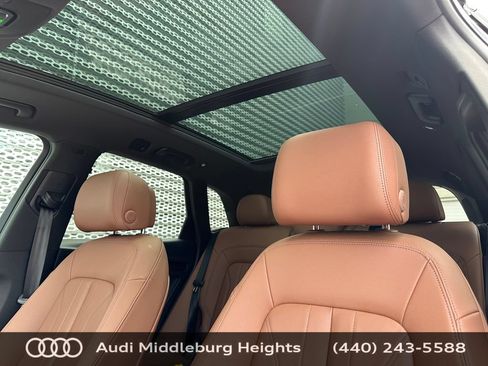 Used 2023 Audi Q5 2.0T Premium Plus w/ Premium Plus Package AWD/4WD image 37