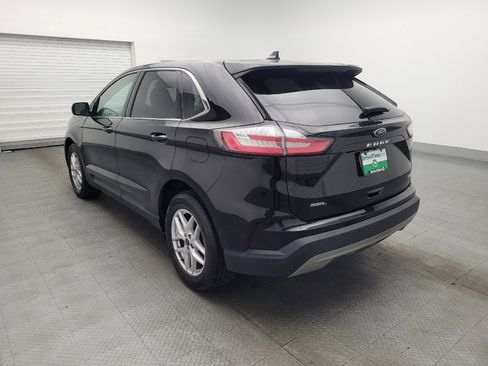 Used 2023 Ford Edge SEL image 5