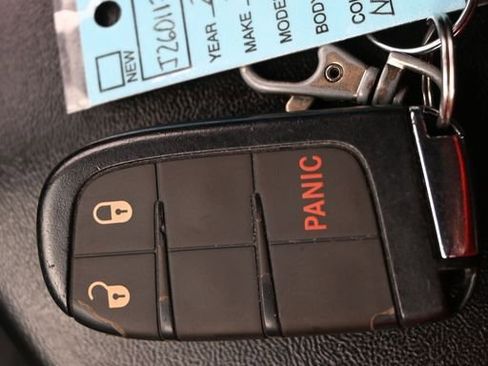 Used 2021 Jeep Compass Latitude image 17