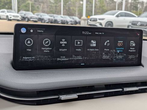 Used 2022 Genesis GV70 2.5T w/ Advanced Package image 16