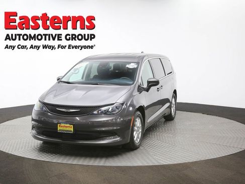 Used 2023 Chrysler Voyager LX FWD image 53